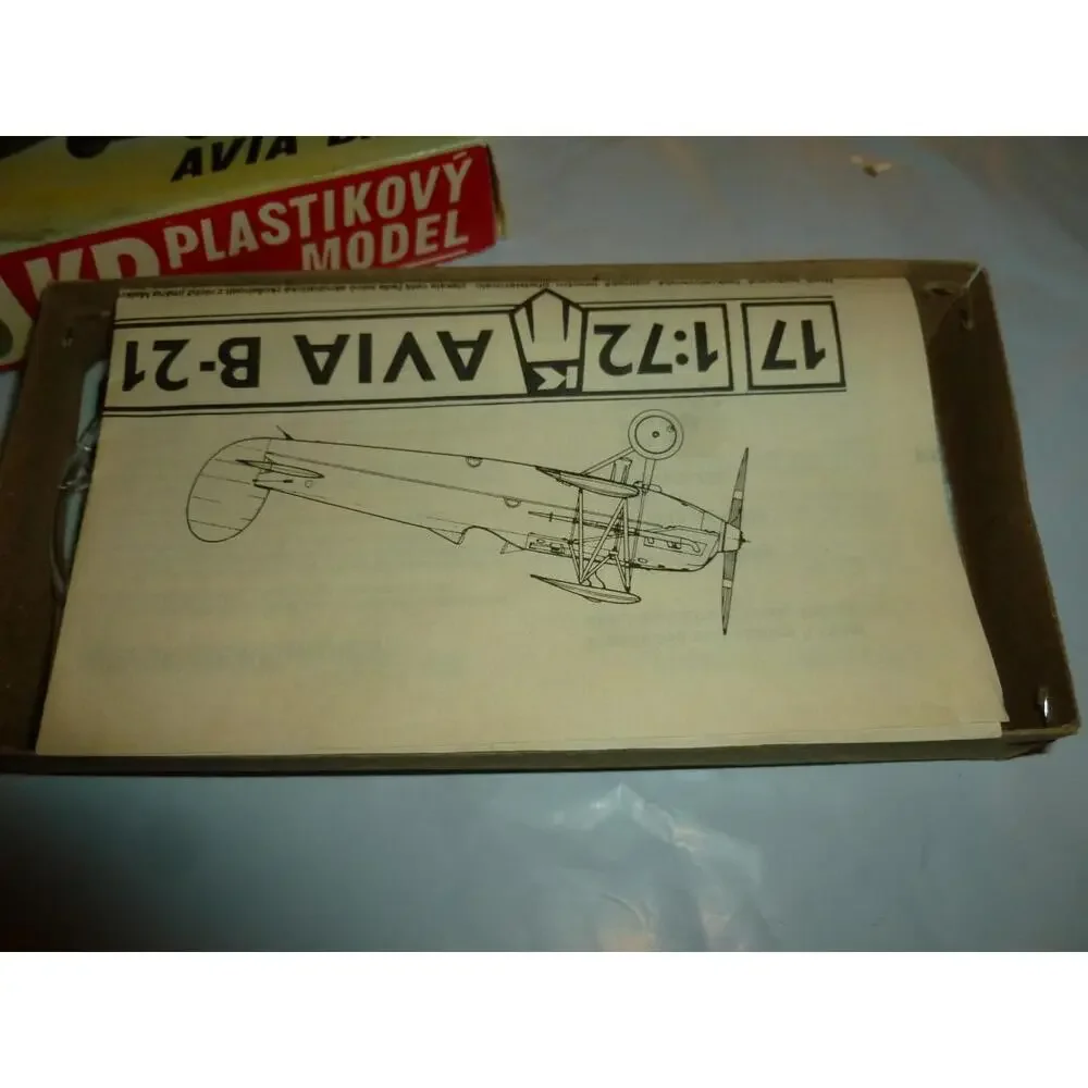 Vintage KP‎ 16 Avia B.21 Kit 1:72 Czech Complete